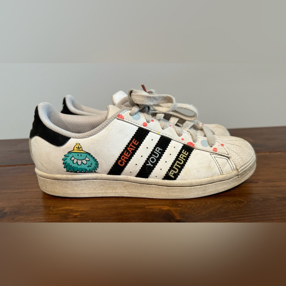 Adidas Kids Originals x Kevin Lyons Superstar Shoes, Create Your Future, size 6